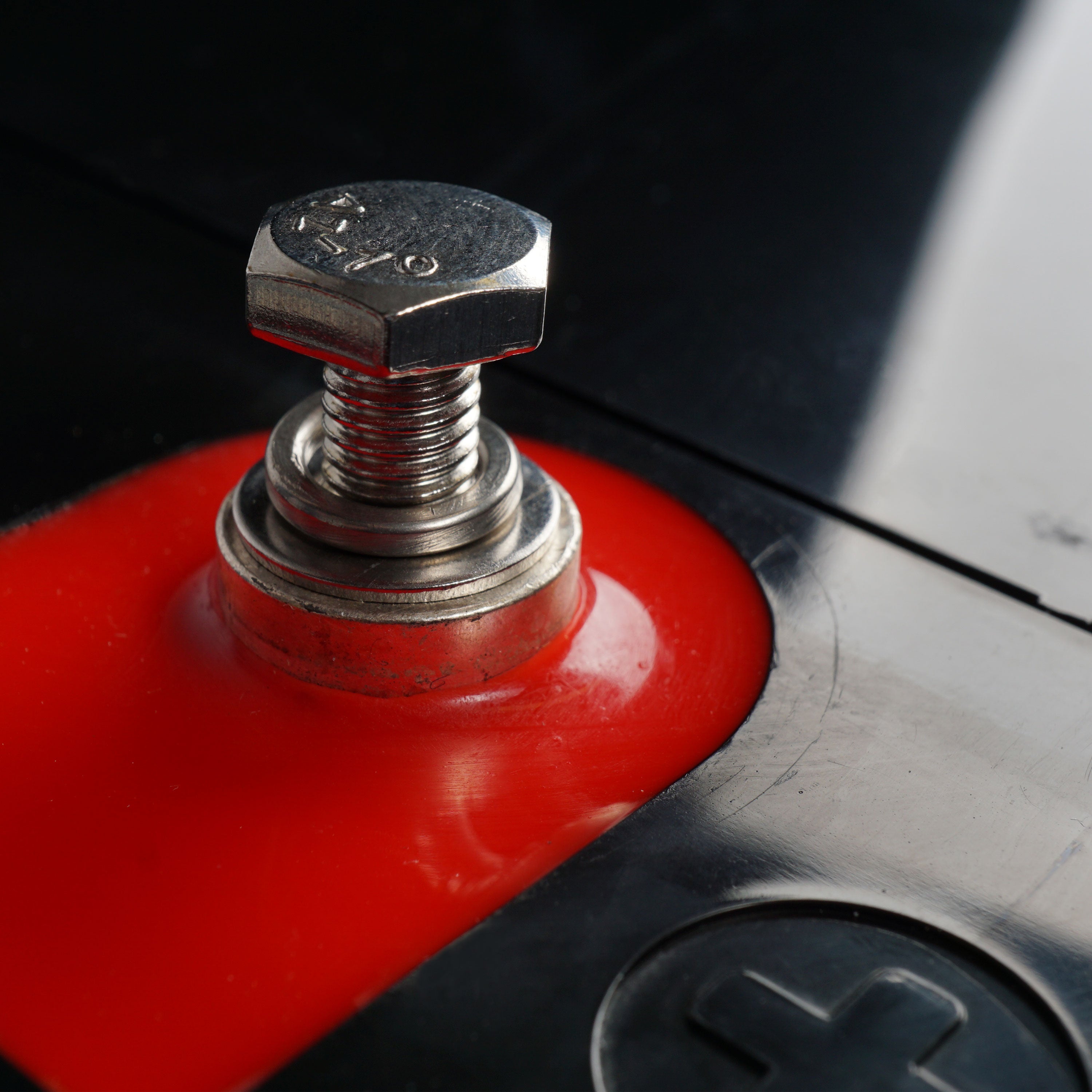 WATTSTUNDE® NOVA Lead 200 Ah AGM